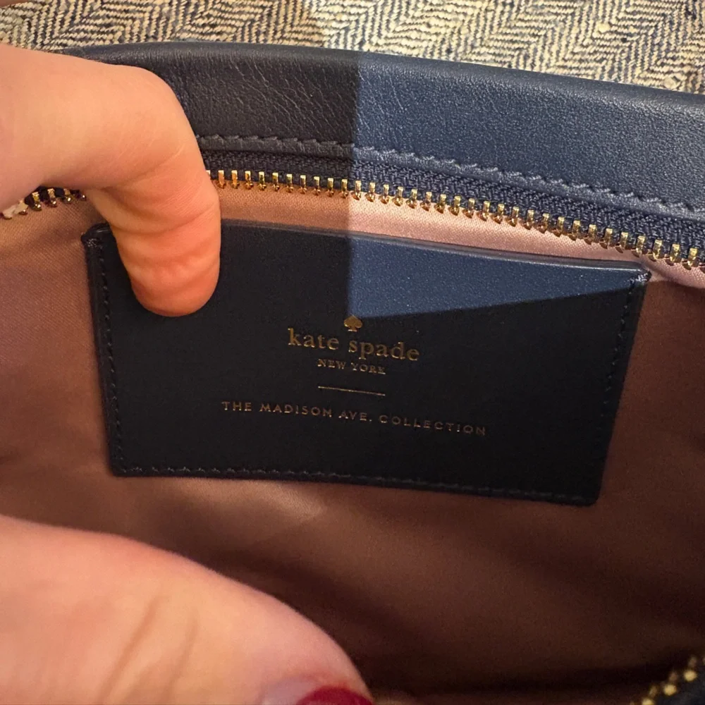Kate Spade “Madison Avenue” collection Floral navy clutch with chain - Picture 2 of 3